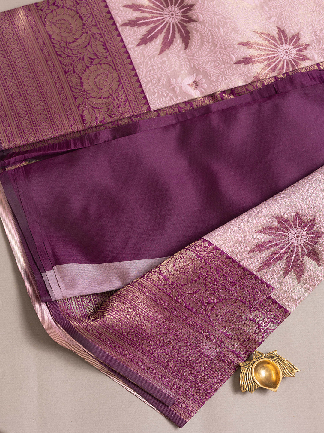 Women Light Purple Art Silk Saree ASS07