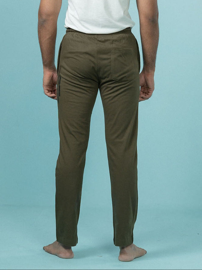 Men Combed Cotton Rich Regular Fit Track pant with Side Pockets Olive Green AGT7
