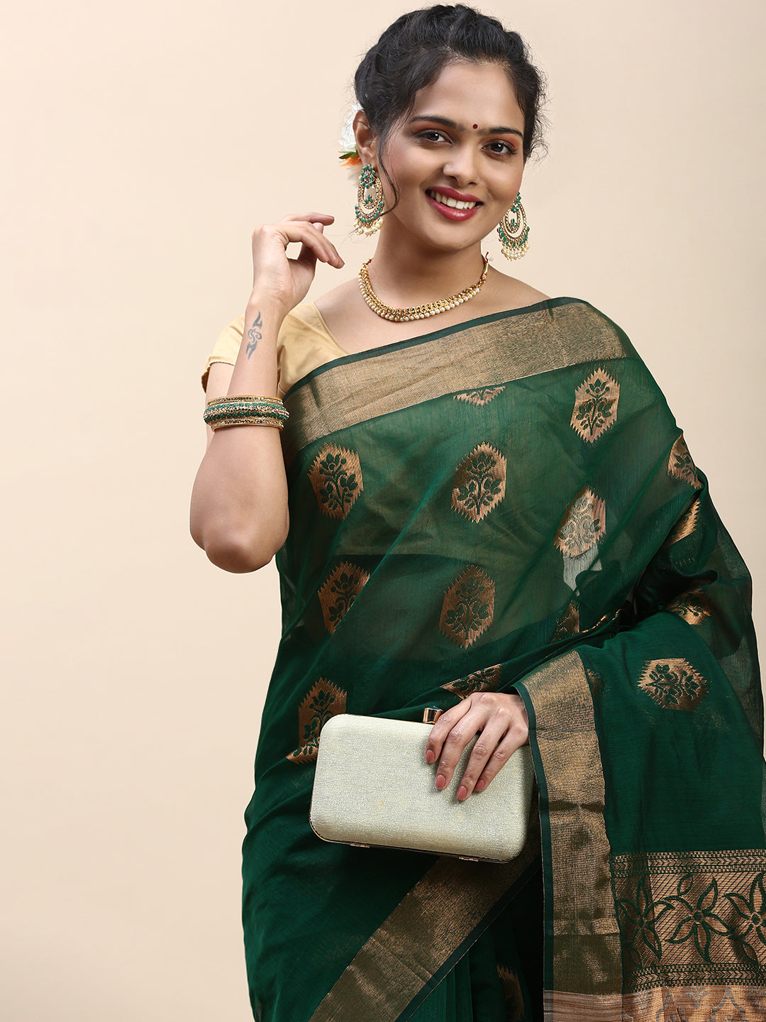 Women Semi Cotton Saree Green SC30