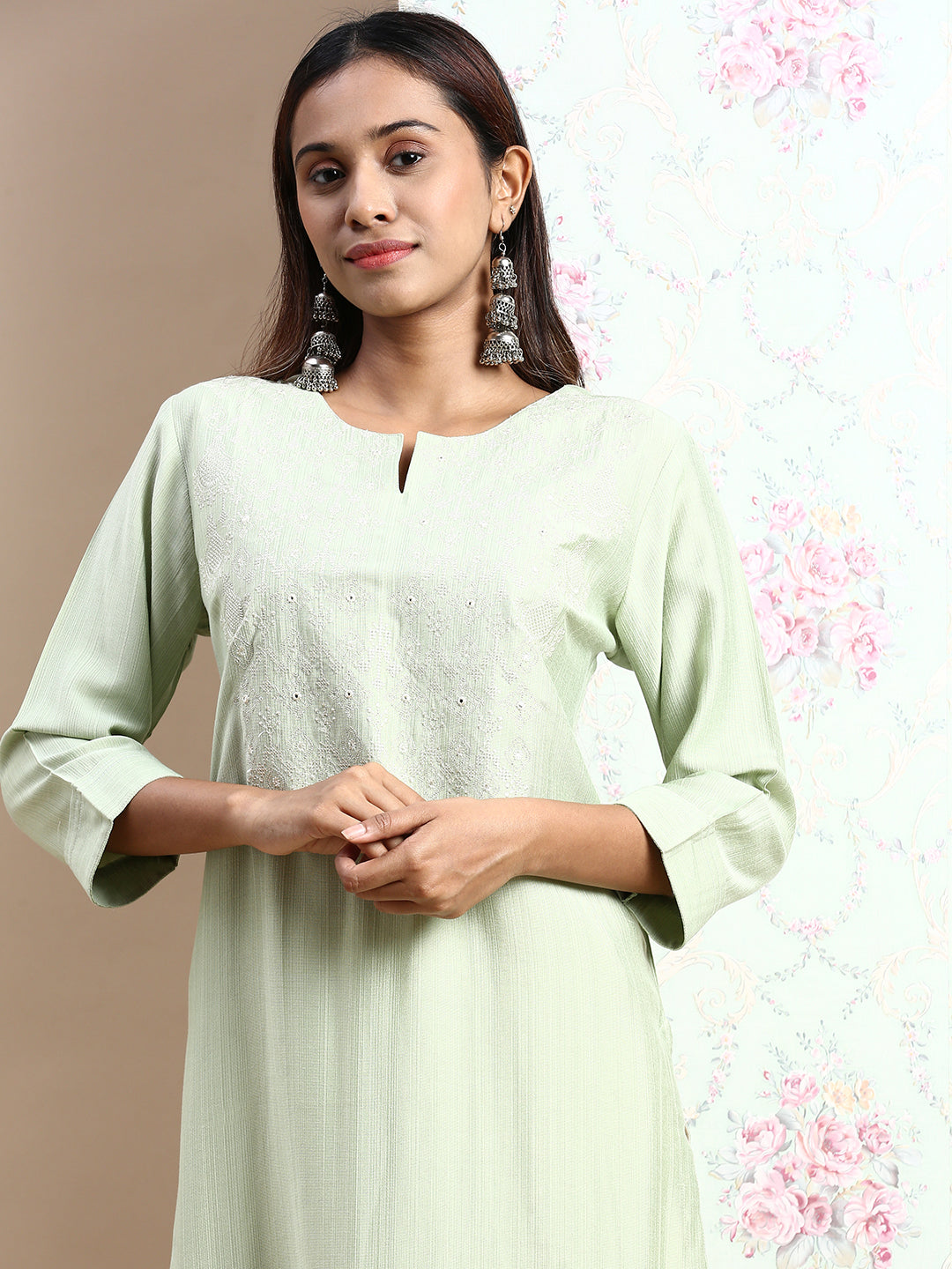 9 Beautiful Designs of Green Colour Kurta for Men and Women