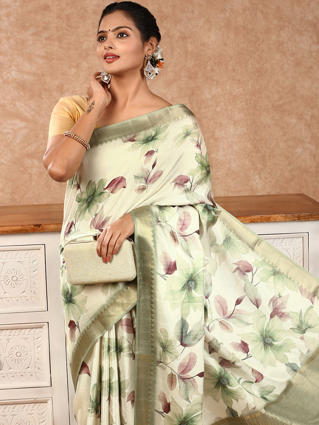 Womens Semi Tussar Weaving Saree Green ST155