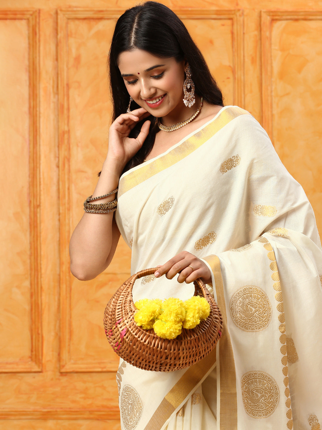 Kerala Cream Gold Jari Weaving Saree KS105