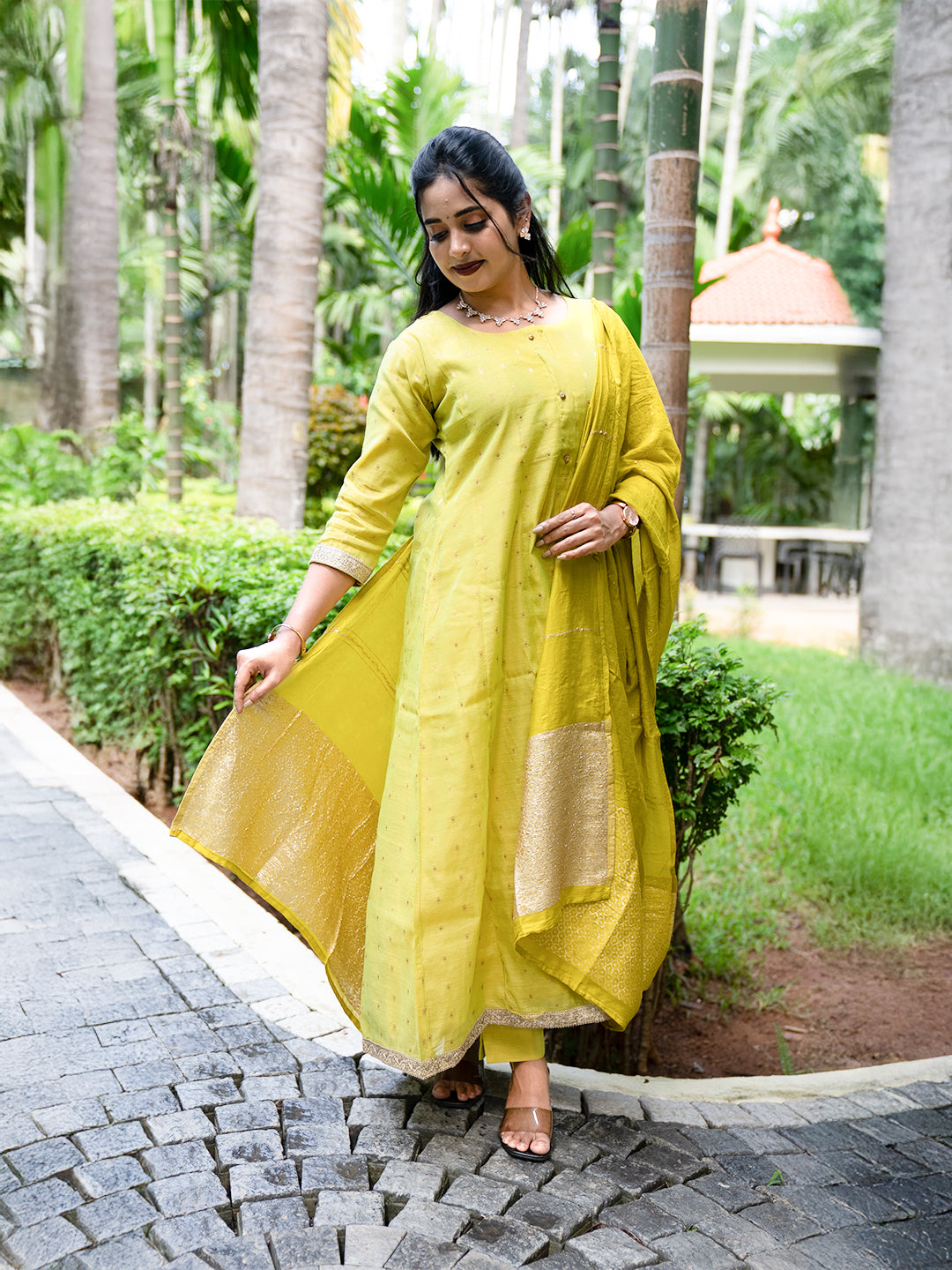 Women Green Cotton Mix Weaving Embroidered Kurti Set EKS103