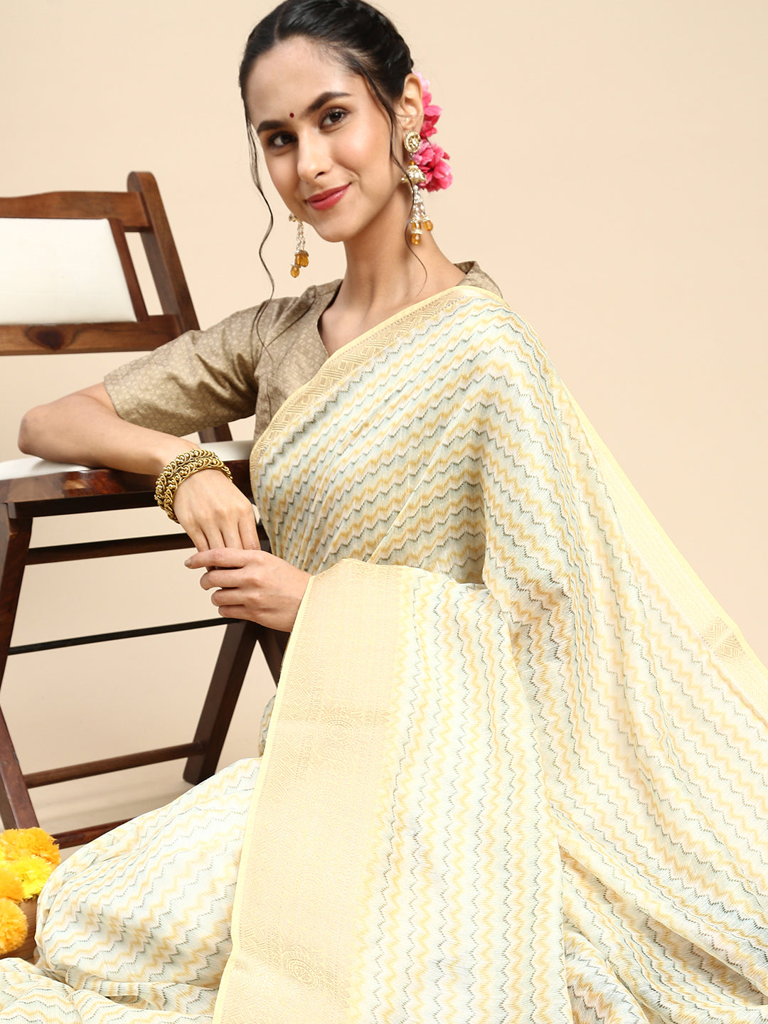 Digital Printed Sandal & Yellow Colour Semi Linen Saree SL85-Side view