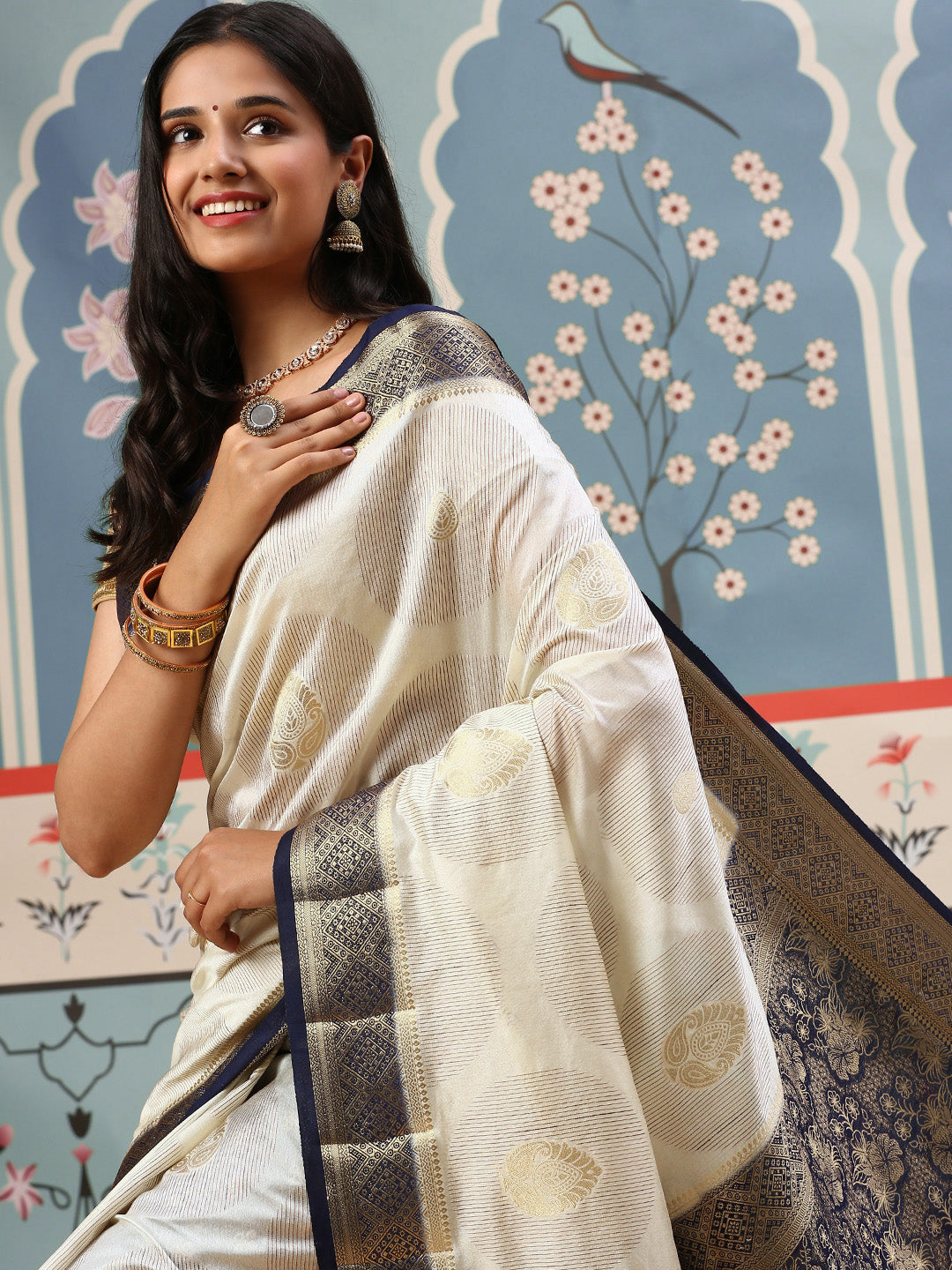 Women Semi Raw Silk Weaving Saree Cream SRS73