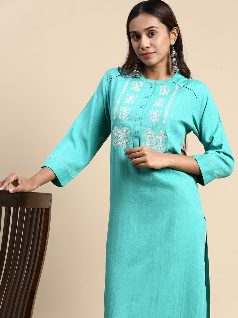 Women Cotton Embroidered Mandarin Collar Straight Cut Green Kurti EK25