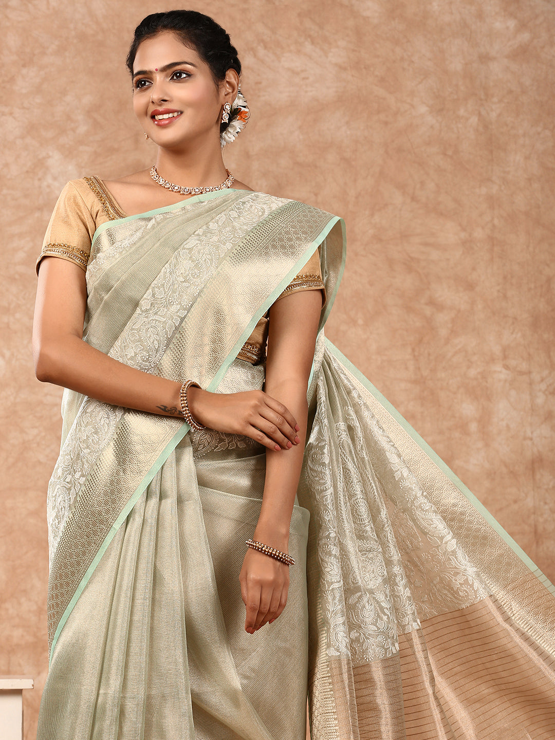 Womens Semi Silk Saree Green SS221