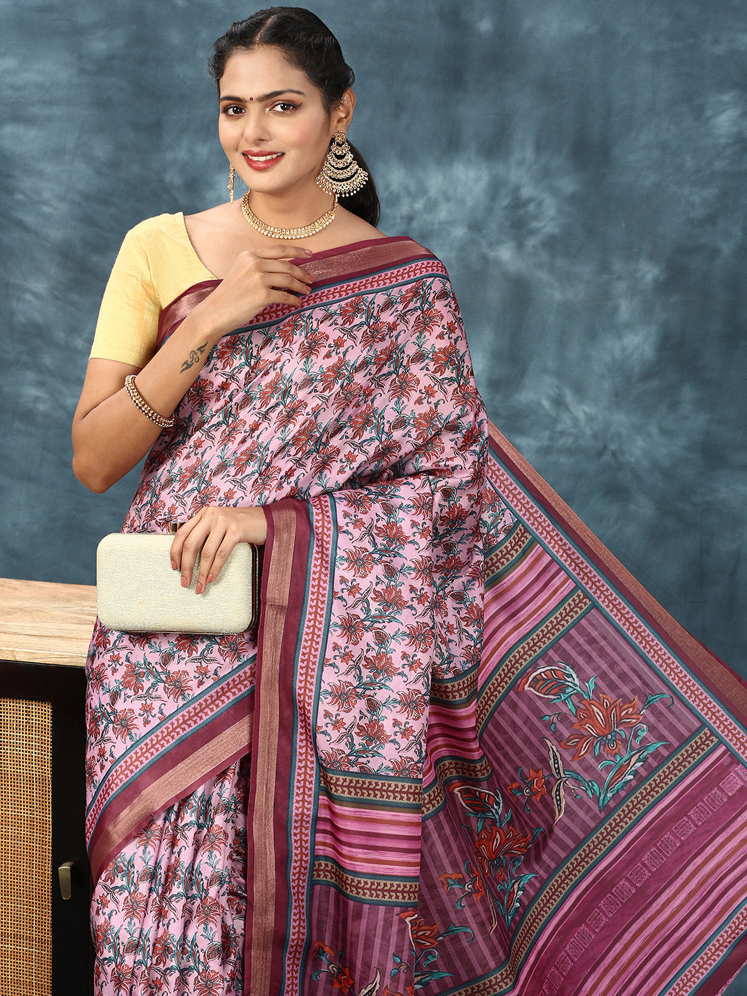 Women Semi Silk Print Saree Pink SS186