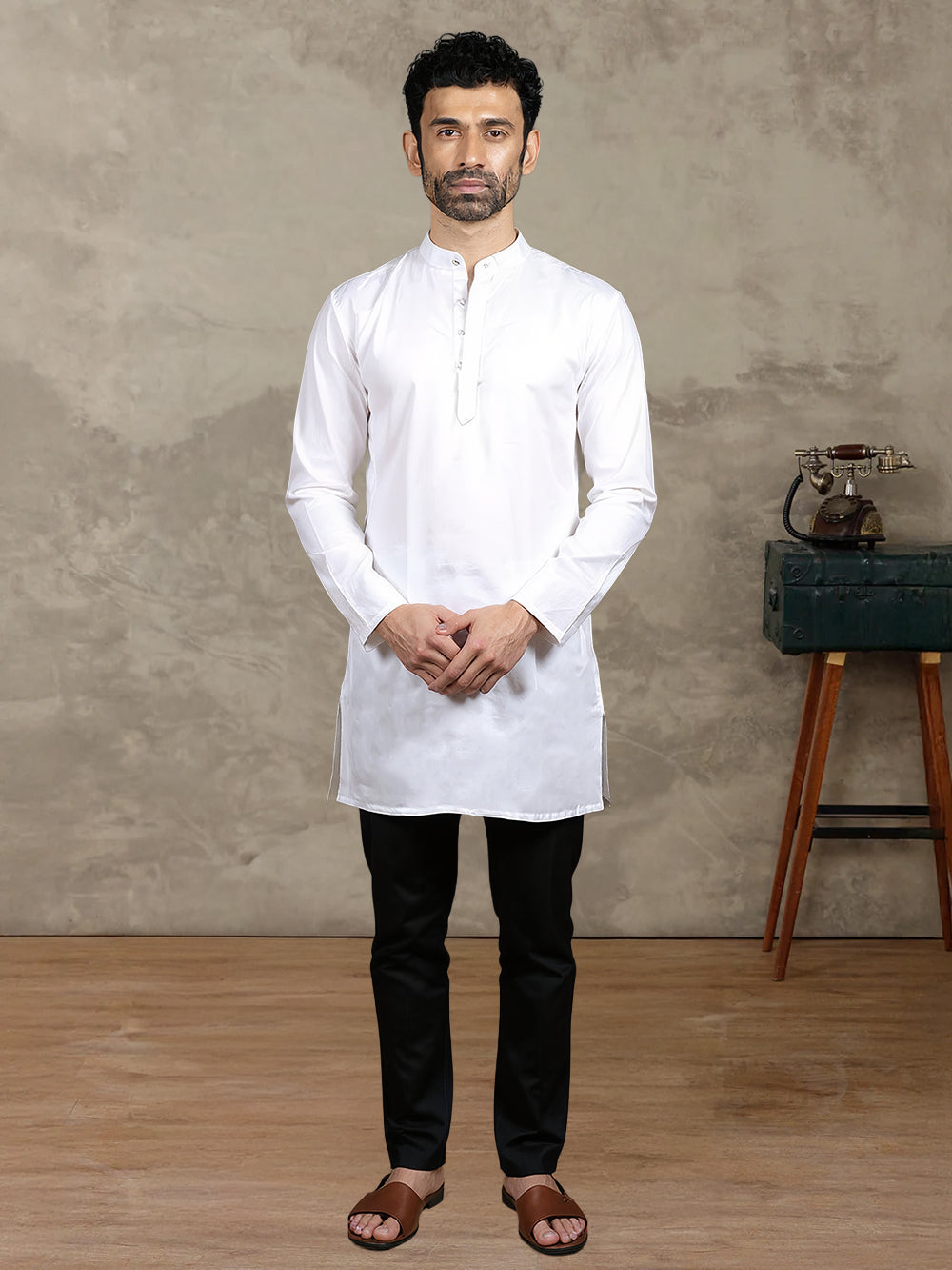 Men Linen Cotton Medium Length Kurta White LC M17