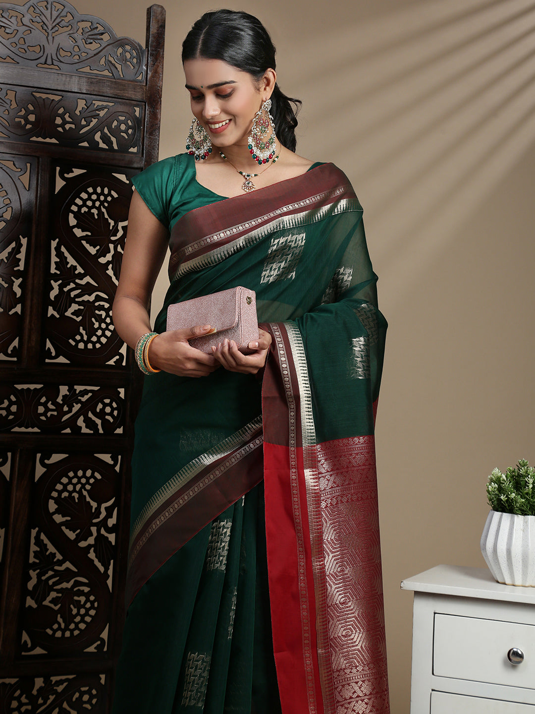 Women Green Kora Cotton Fancy Saree SK119