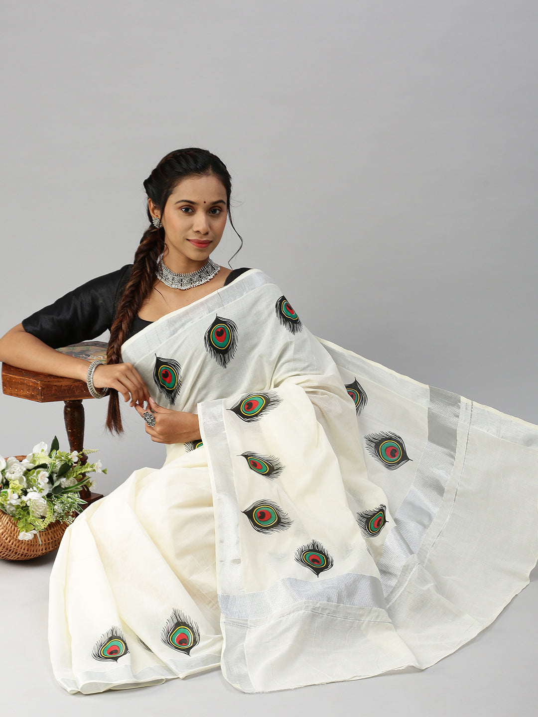 Womens Off White Kerala Peacock Feather Design Printed Silver Jari Saree OKS03-Sit view