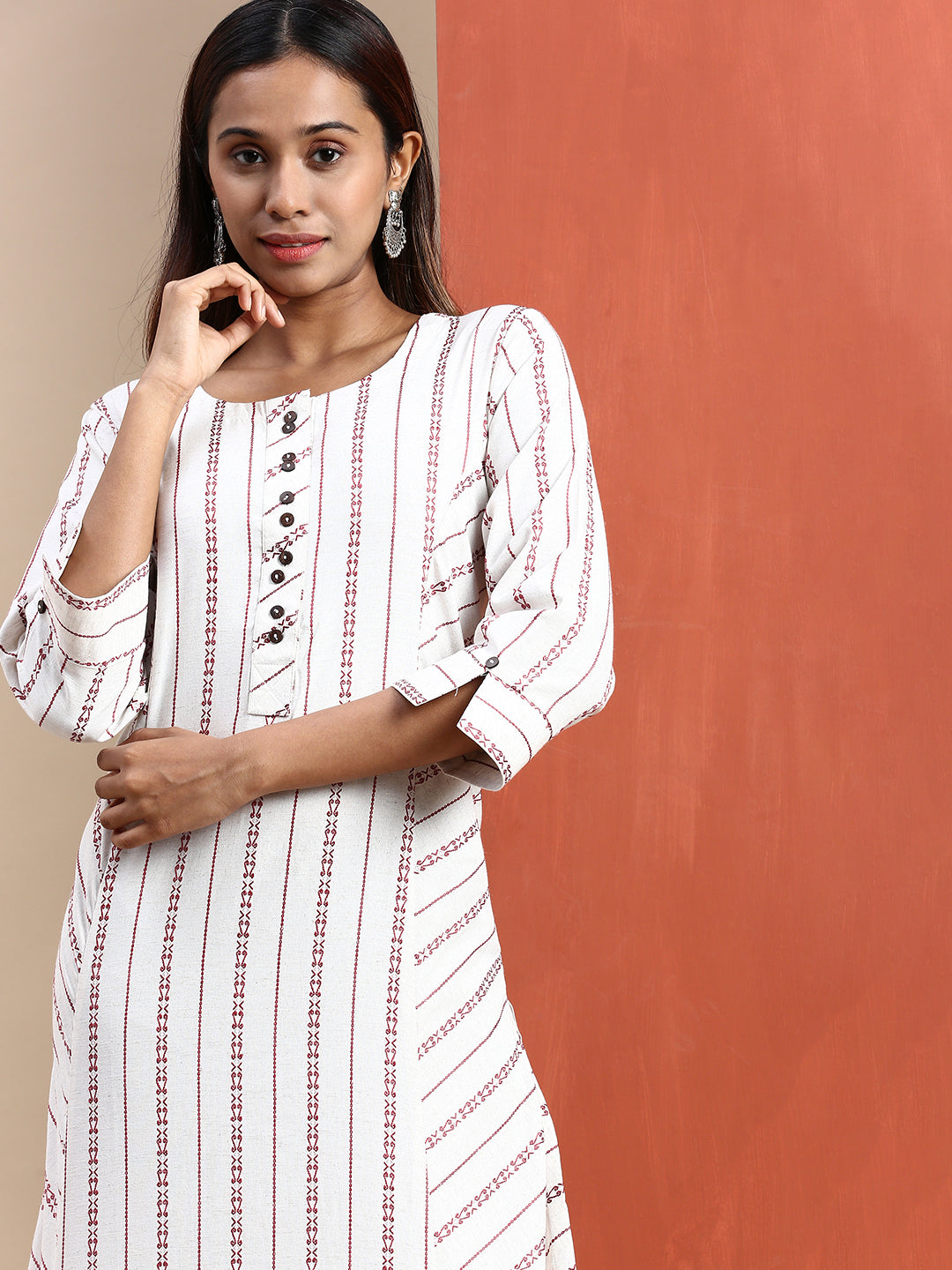 Buy Off White Kurta Malai Chanderi Embellished And Pleated & Pant Set For  Women by Anushka Repswal - Sewing Love Online at Aza Fashions.
