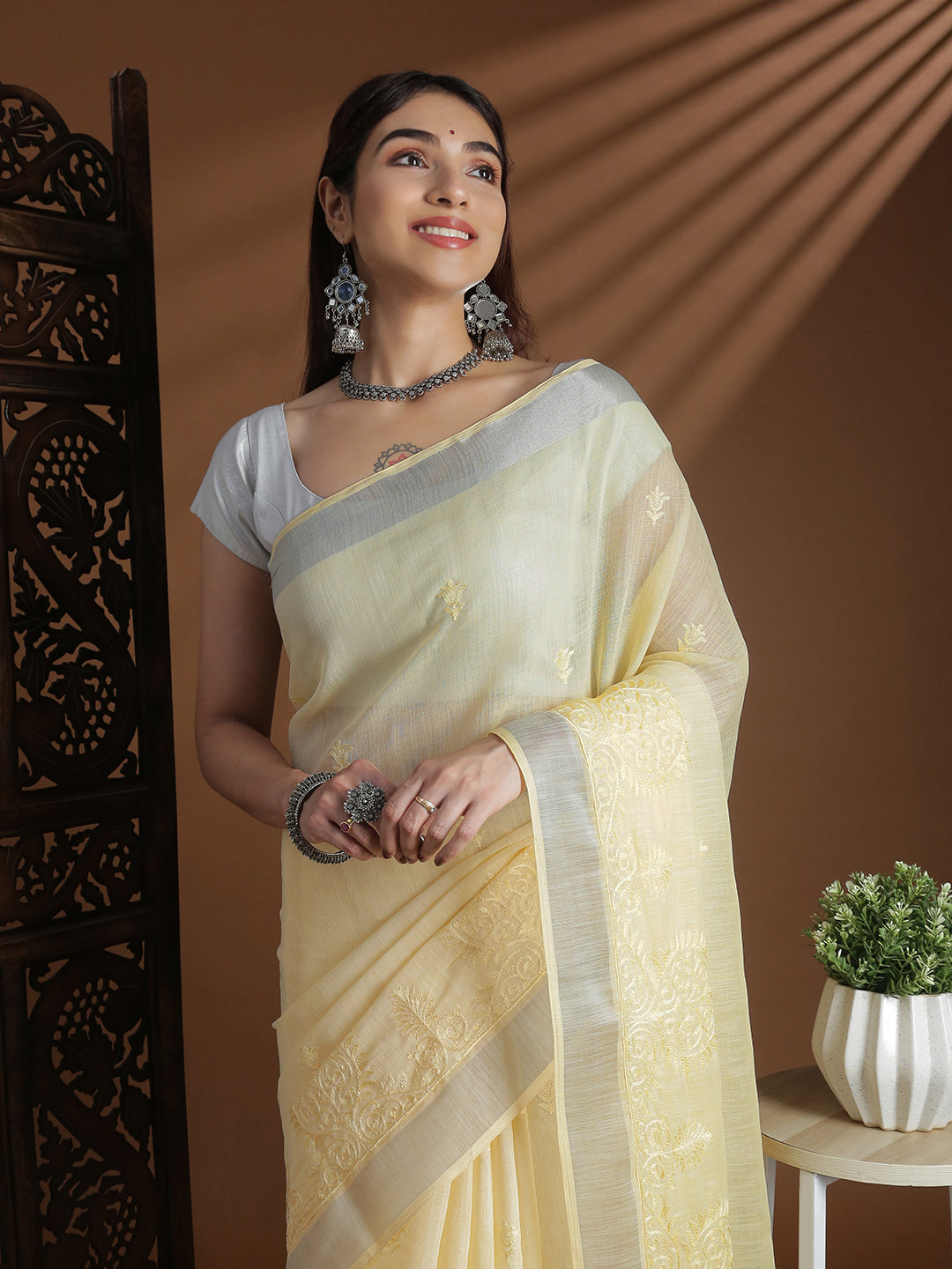 Women Yellow Semi Linen Embroidered Saree SL242