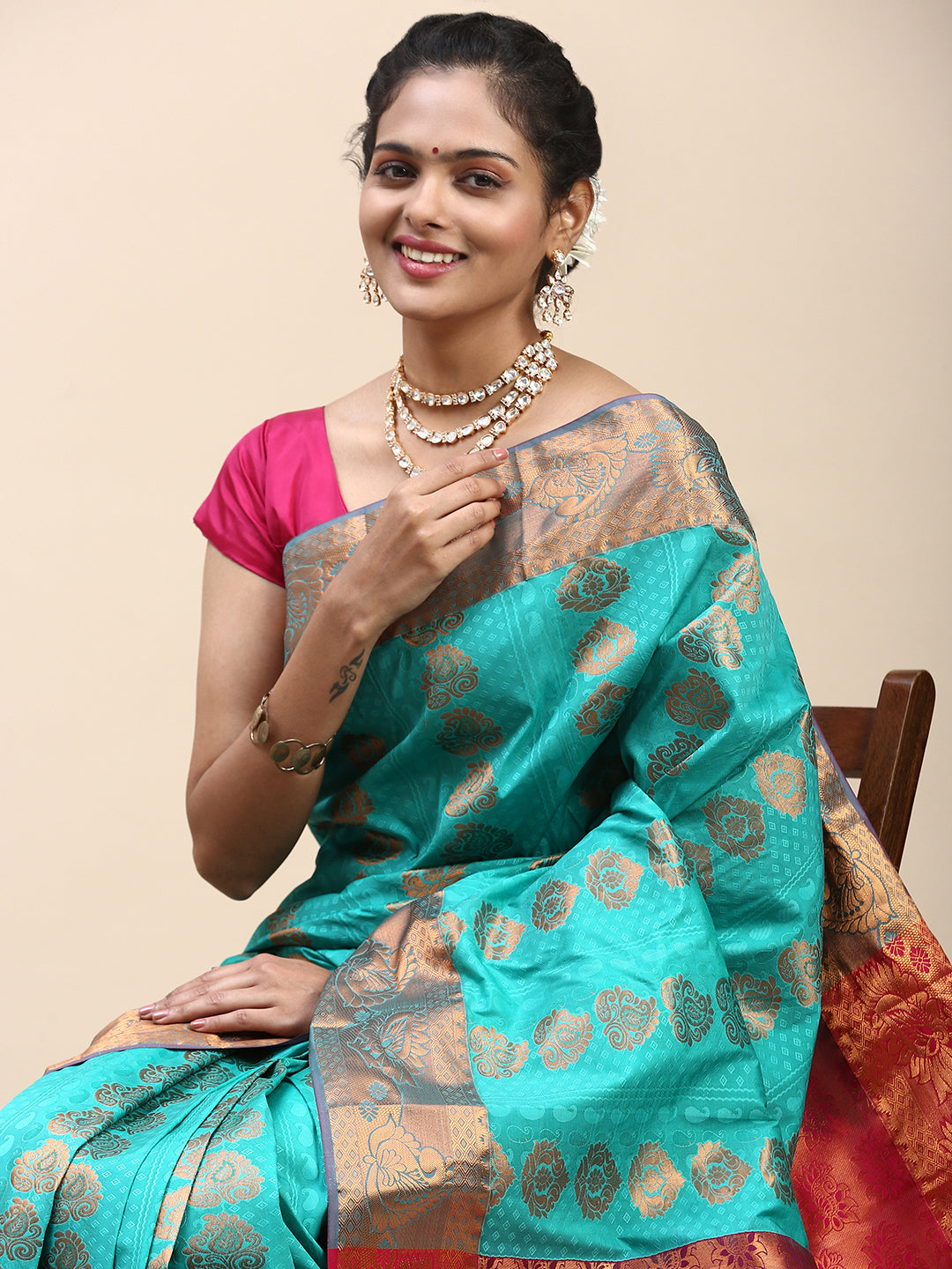 Women Semi Silk Saree Green SS306