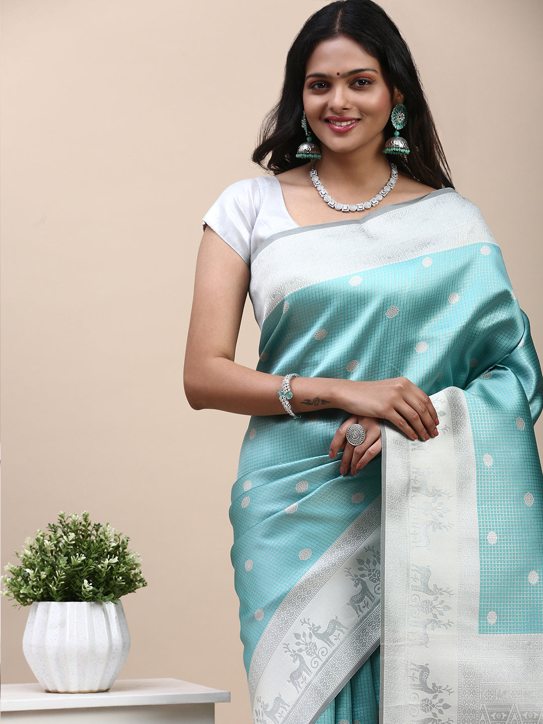 Women Semi Silk Saree Green SS300