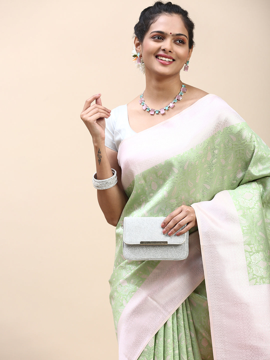 Women Semi Silk Saree Green SS292