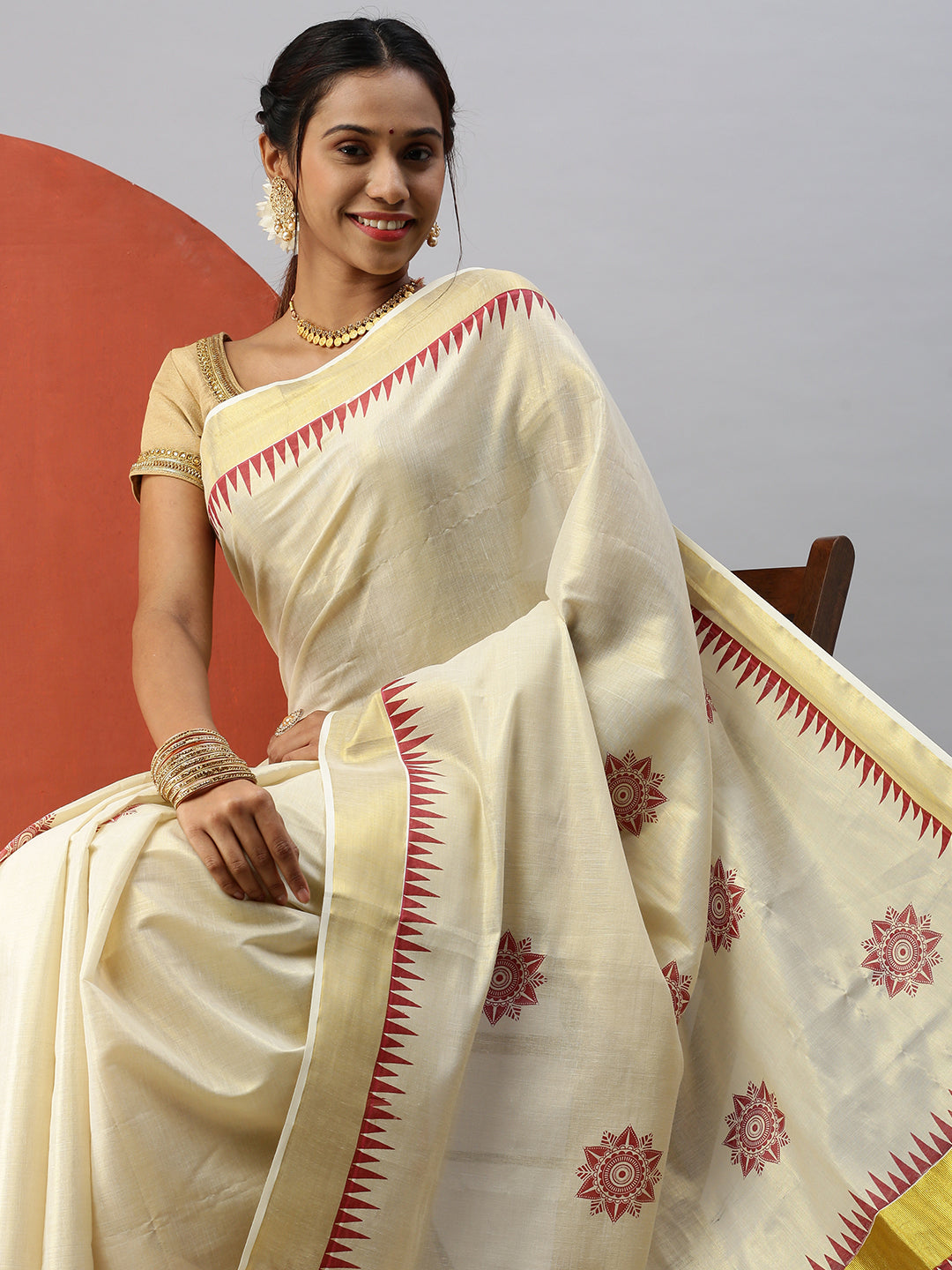Womens Kerala Tissue Flower Printed Gold Jari & Maroon Border Saree OKS15-Sit view
