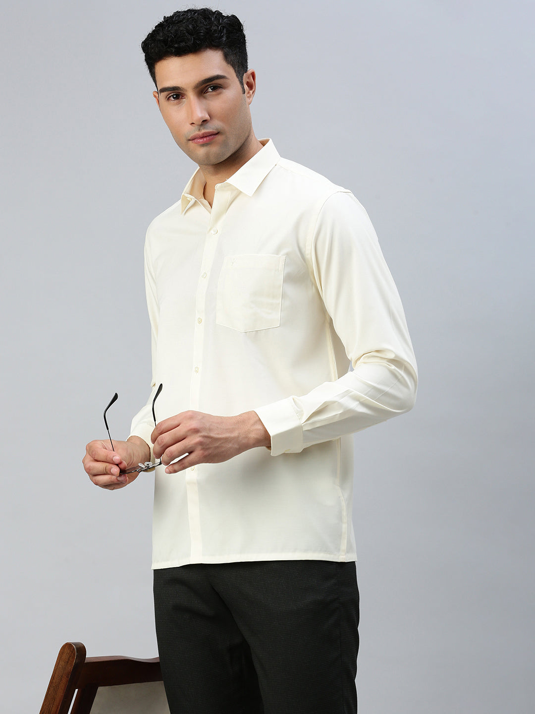 Men Cotton Blend Shirt Cream Manavalan