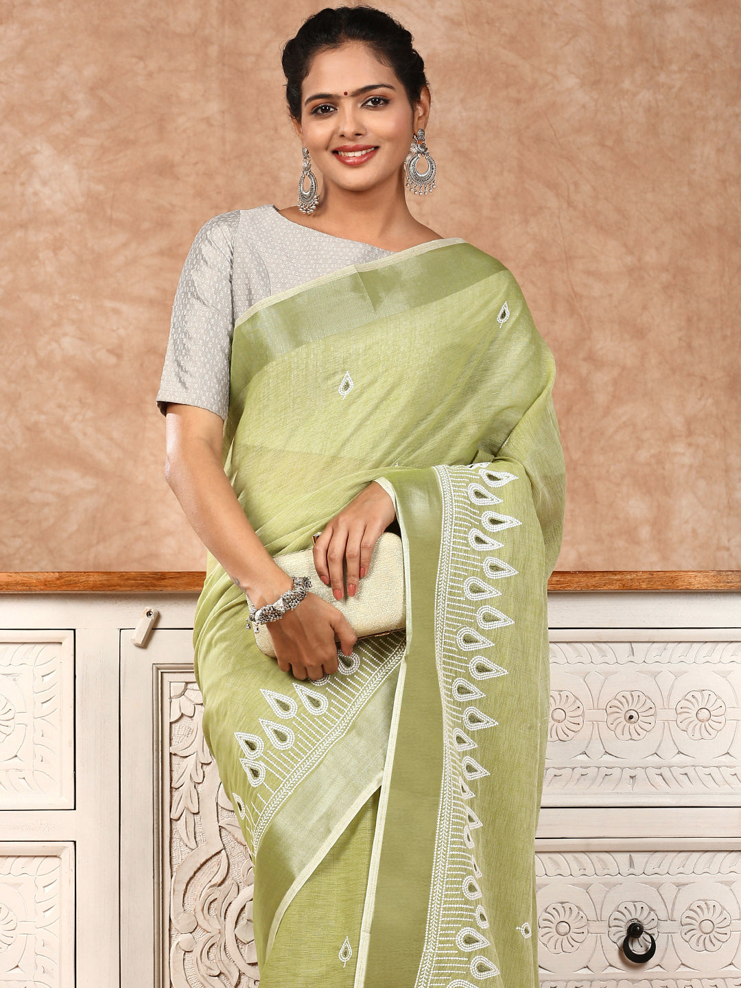 Womens Semi Silk Saree Green SS162