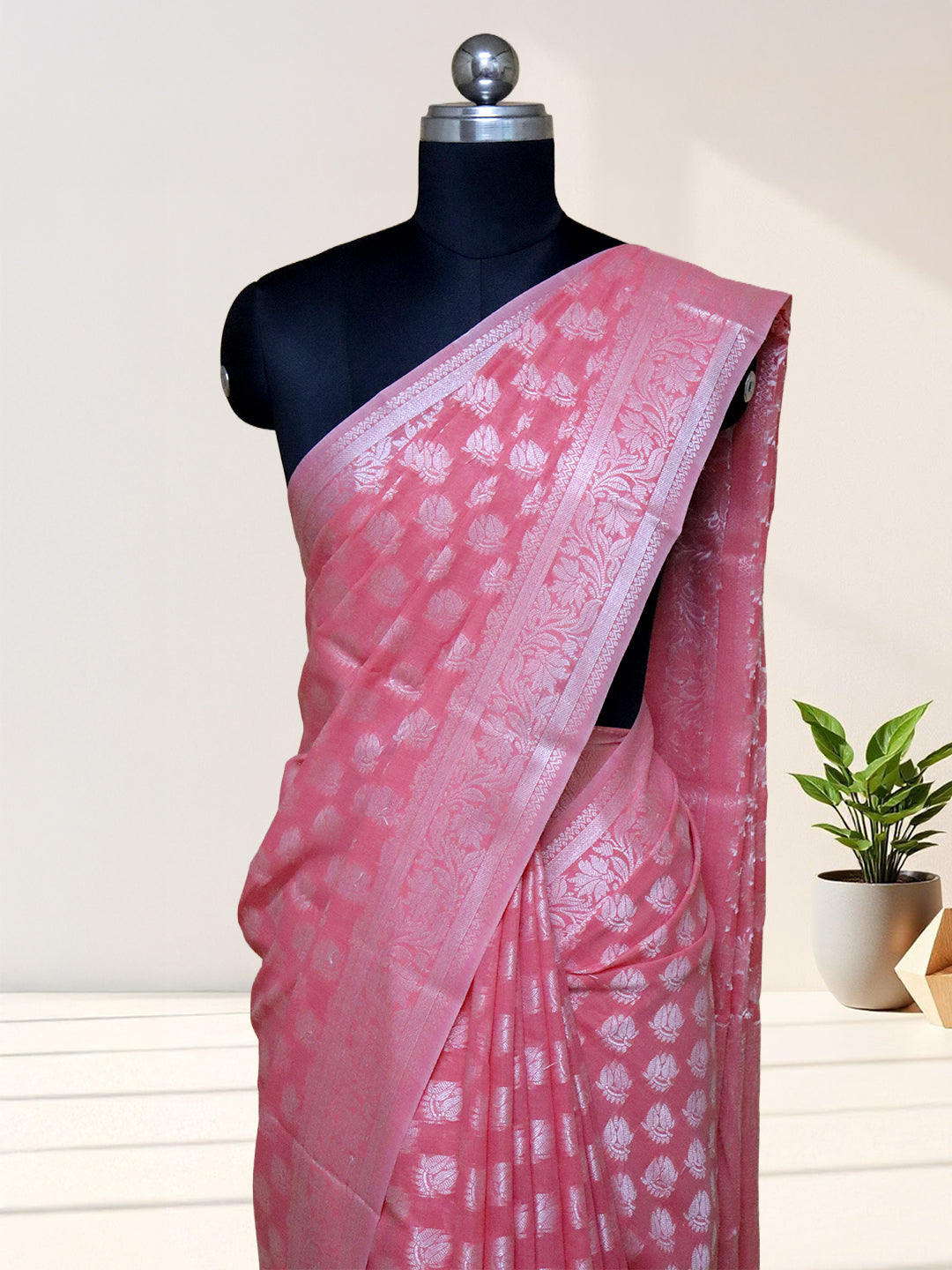 Women Pink Cotton Saree PCS243