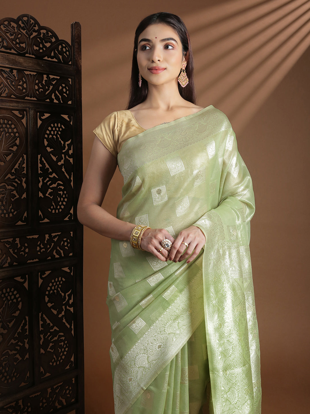 Women Green Cotton Weaving Saree PCS261
