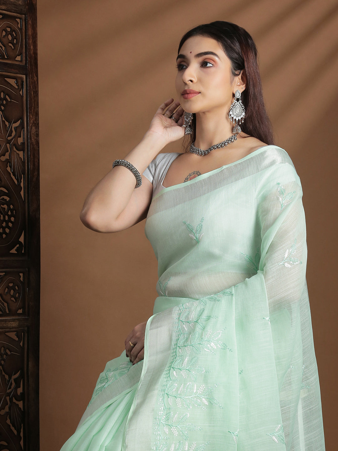 Women Light Green Semi Linen Embroidered Saree SL247