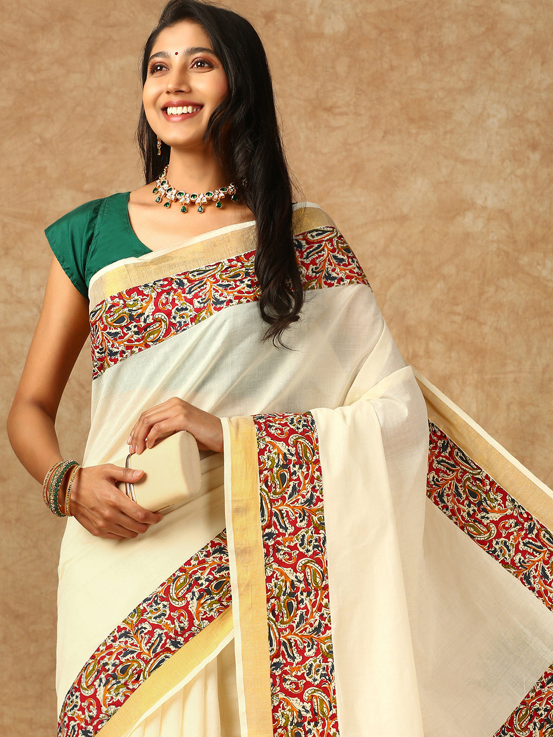 Women Kerala Cream Saree KS161