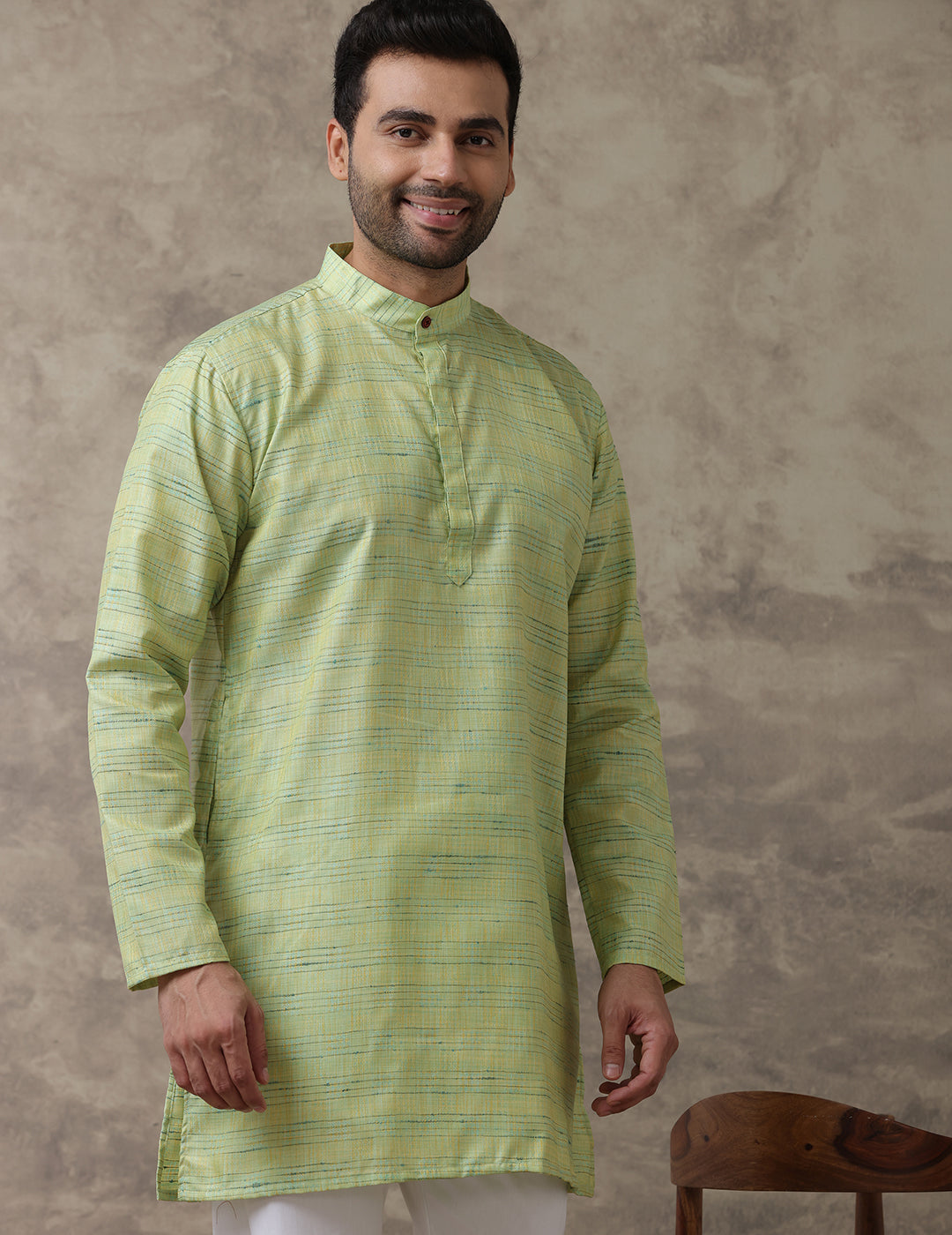 Men Medium Length Pocket Kurta Yellowish Green