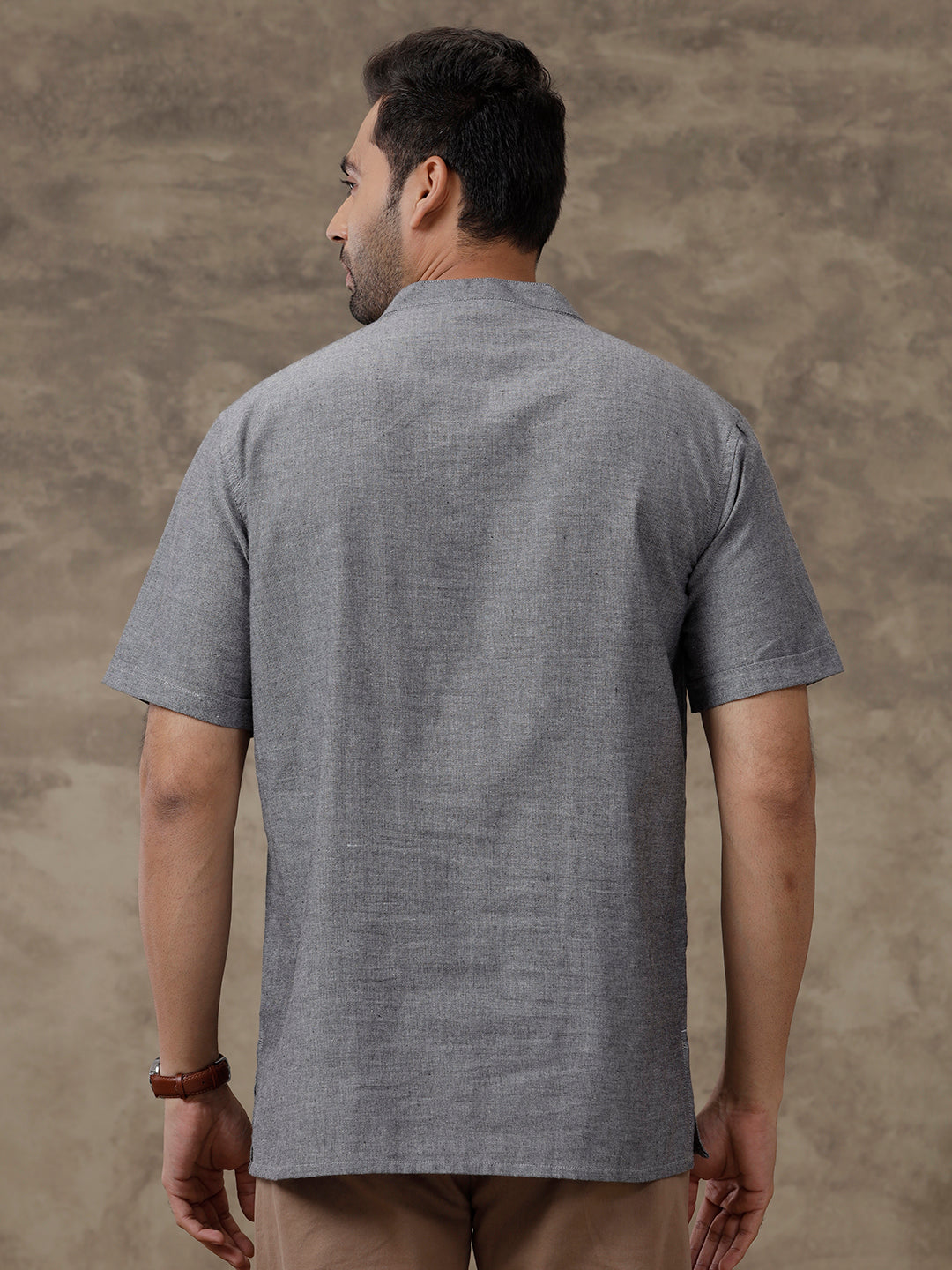 Men Short Length Pocket Kurta Grey