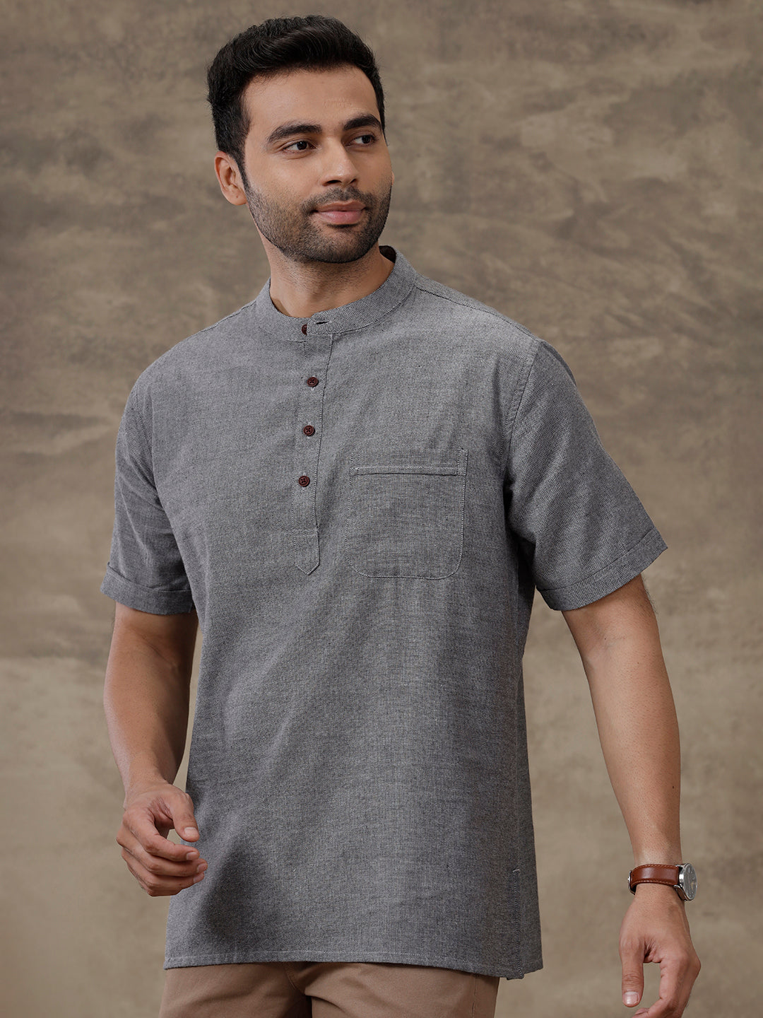 Men Short Length Pocket Kurta Grey