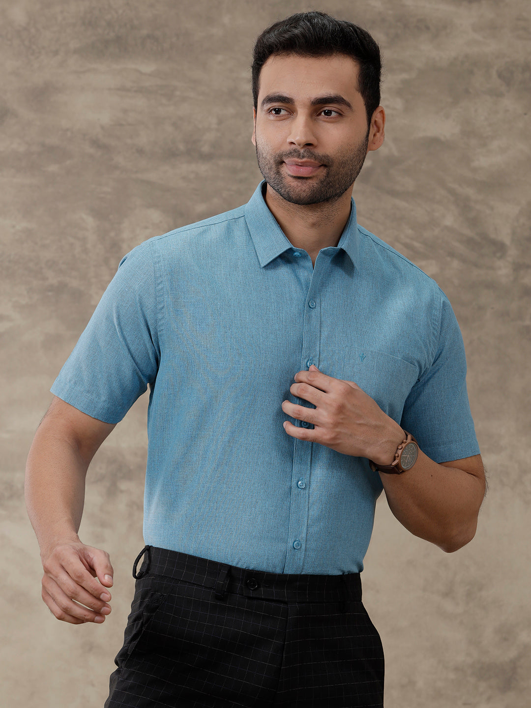 Men Cotton Blend Half Sleeves Shirt Blue T1 GC14