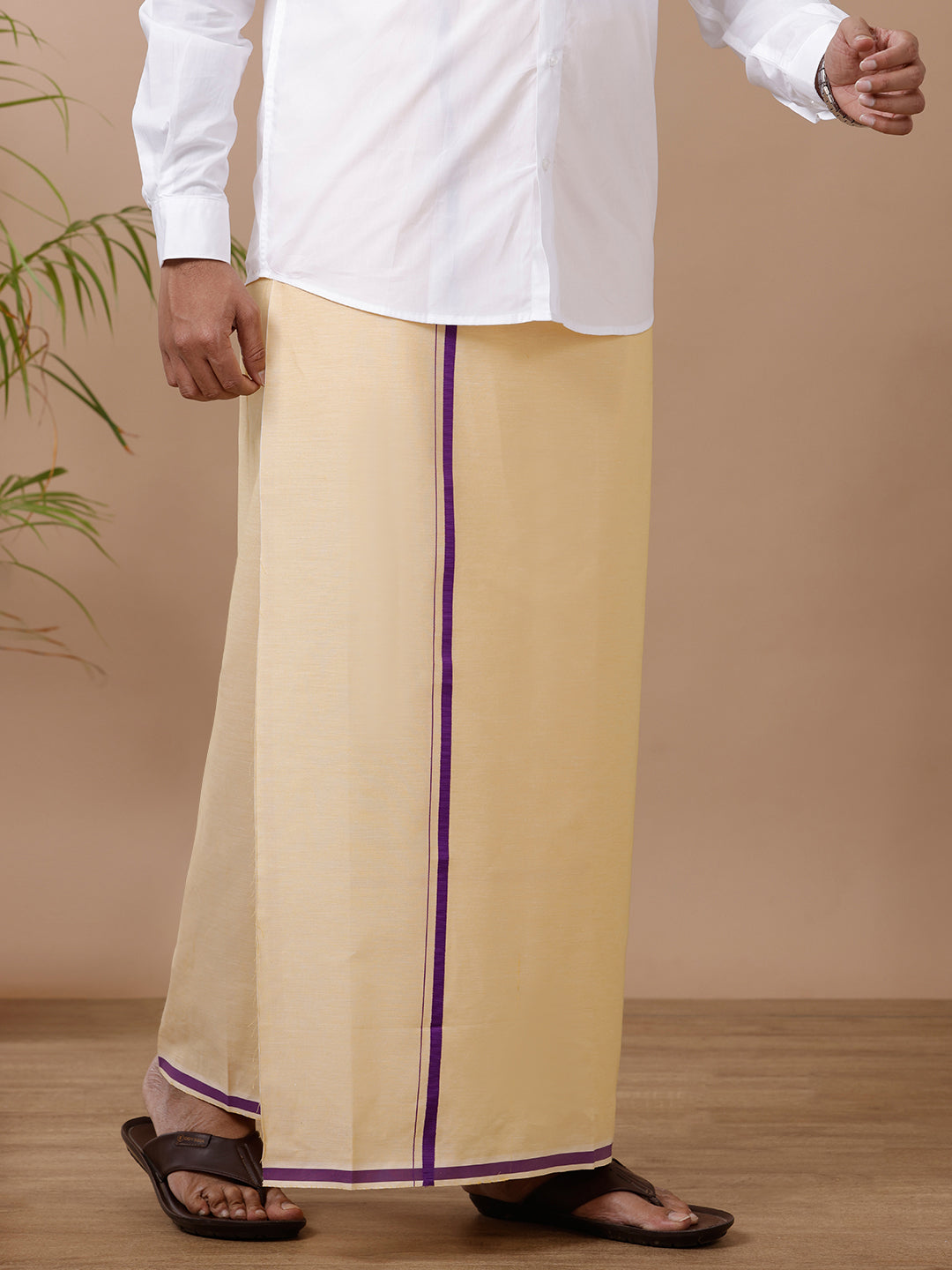 Men Assorted Fancy Border Dhoti Light Kavi Yogi BB2