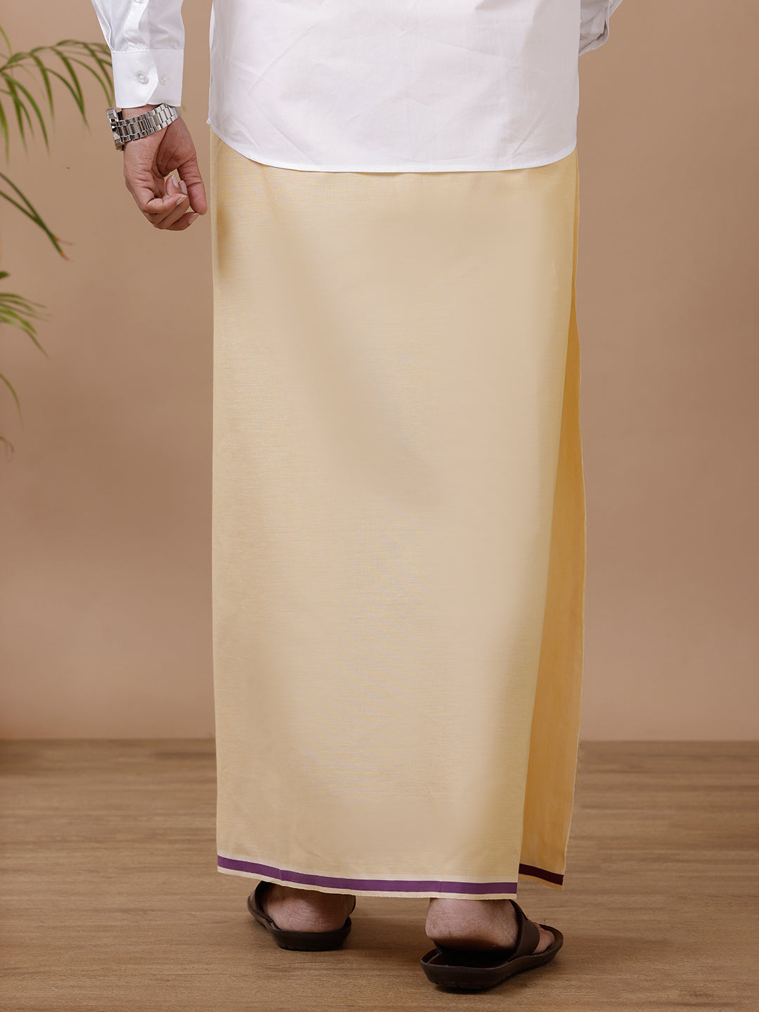 Men Assorted Fancy Border Dhoti Light Kavi Yogi BB2