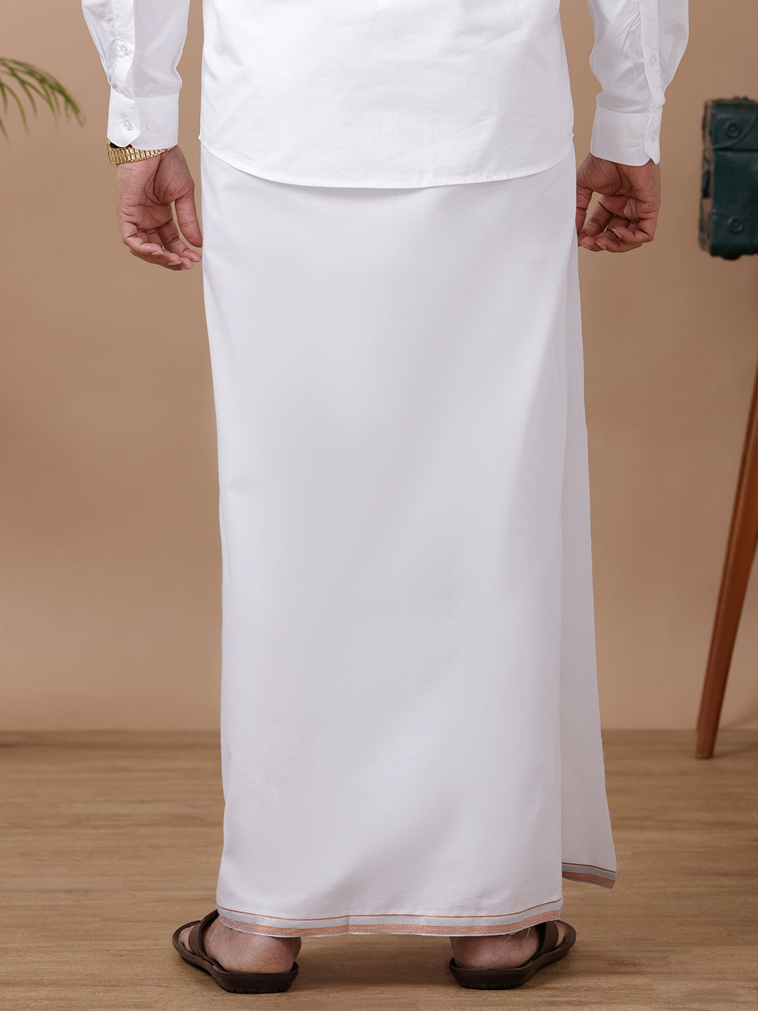 Men Silver Fancy Border Single Dhoti HS03