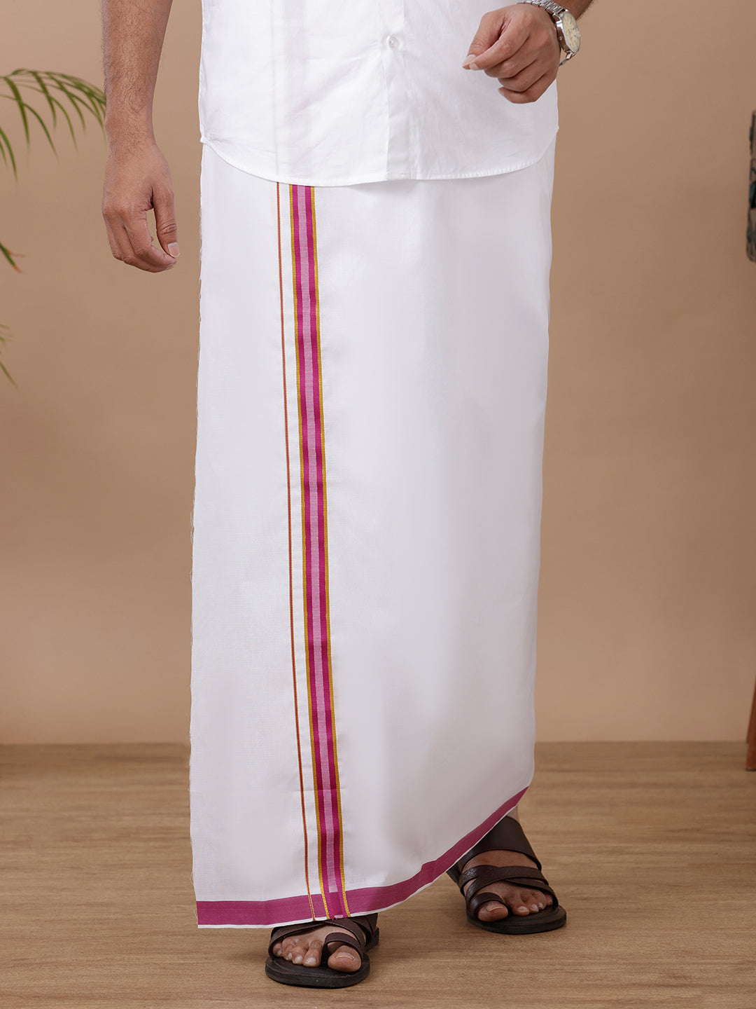 Men Gold Fancy Border Single Dhoti HGF16