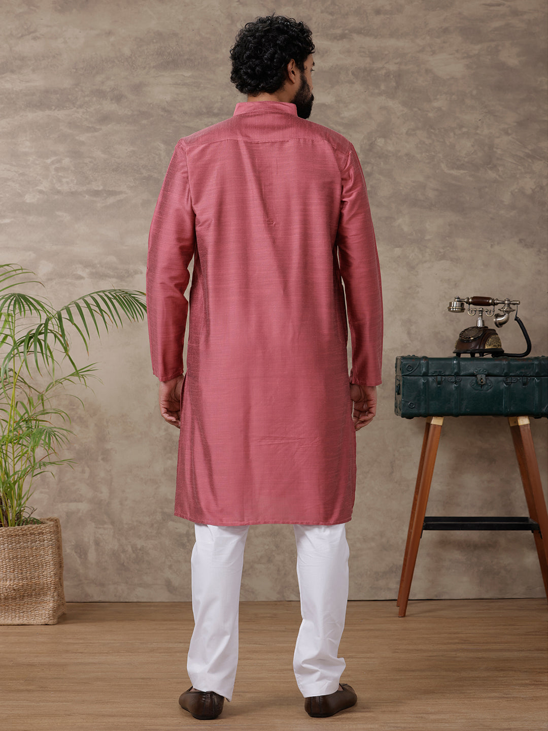 Men Full Length Pocket Kurta Maroon RC26