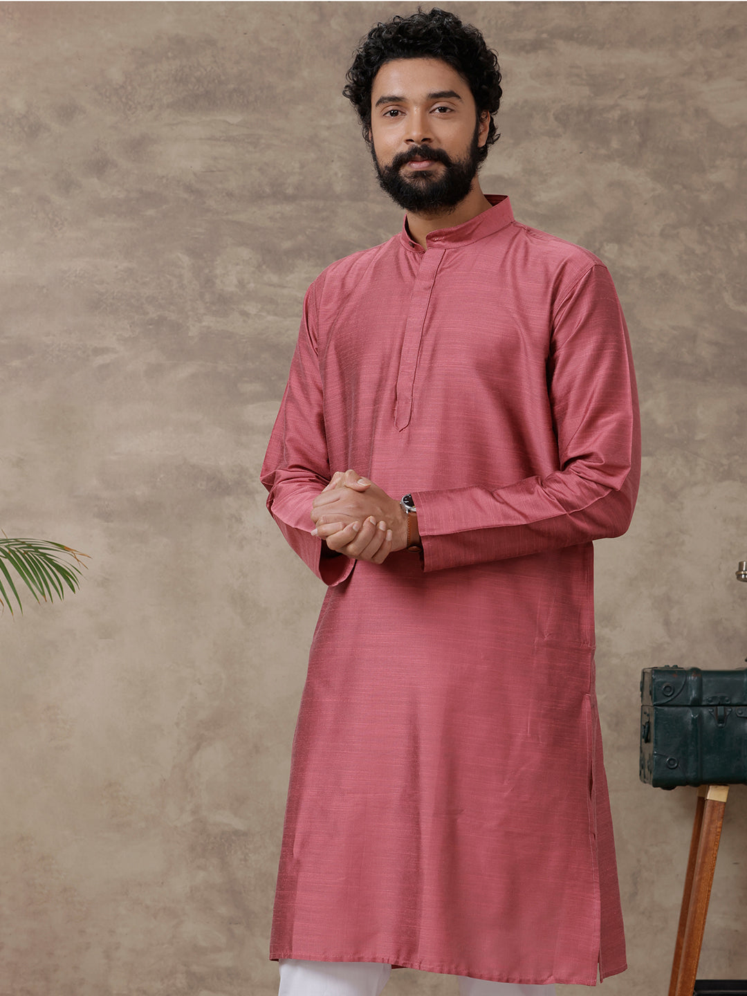 Men Full Length Pocket Kurta Maroon RC26