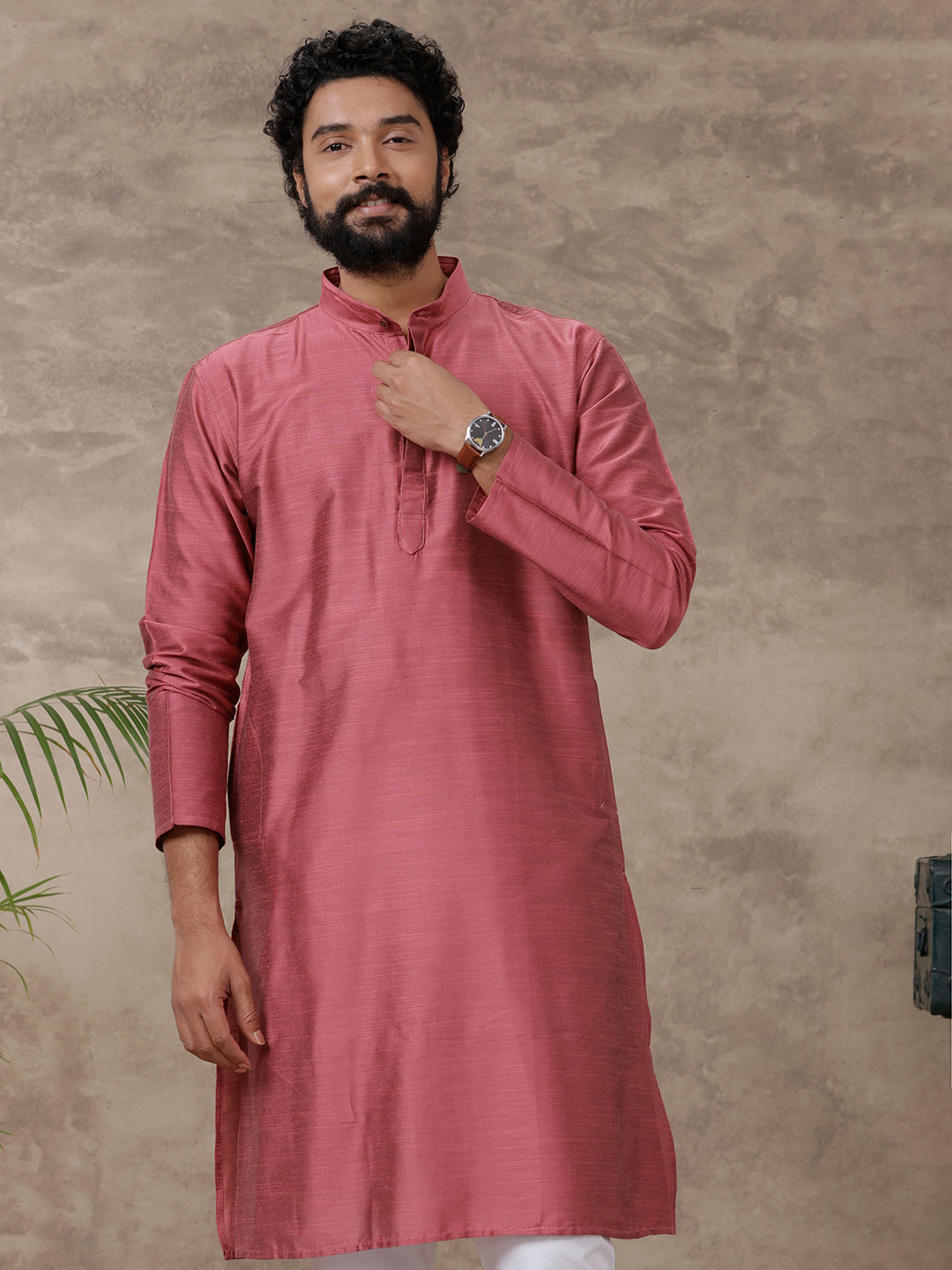 Men Full Length Pocket Kurta Maroon RC26