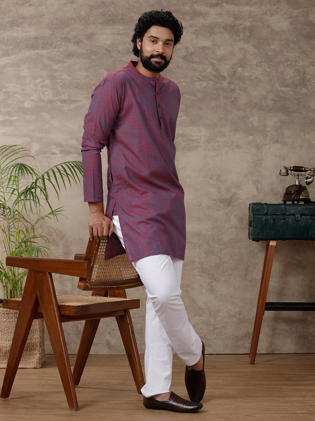 Men Medium Length Pocket Kurta Purple RC17