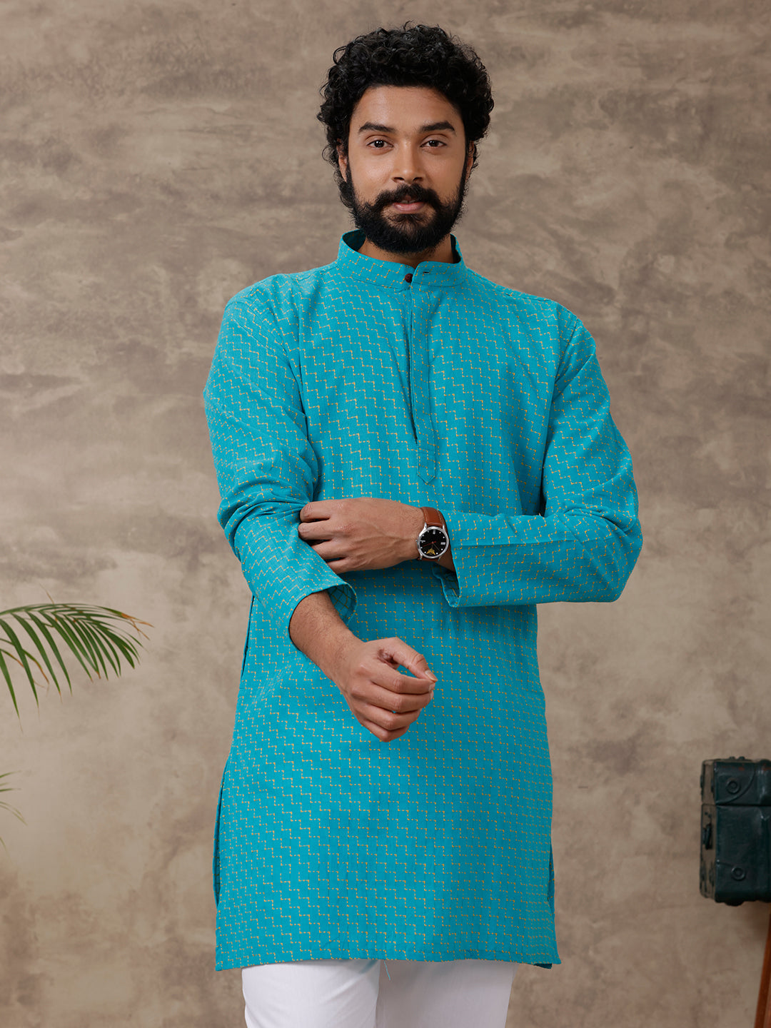 Men Medium Length Pocket Kurta Green PB36