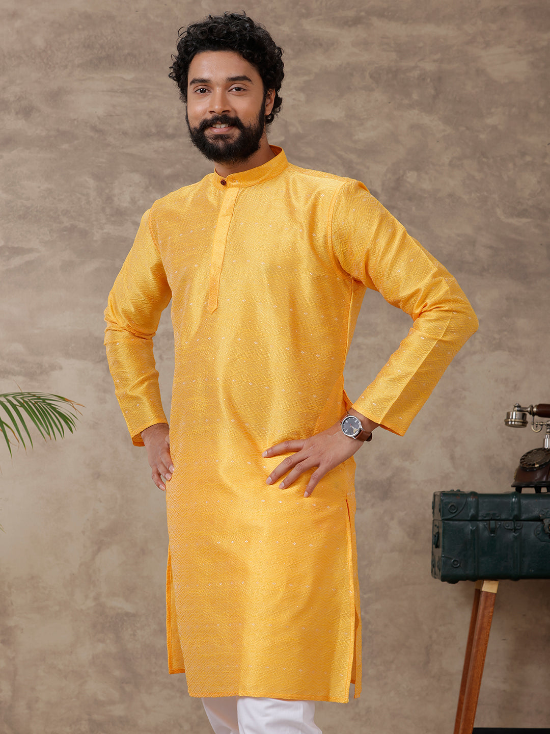 Men Full Length Pocket Kurta Yellow Y14