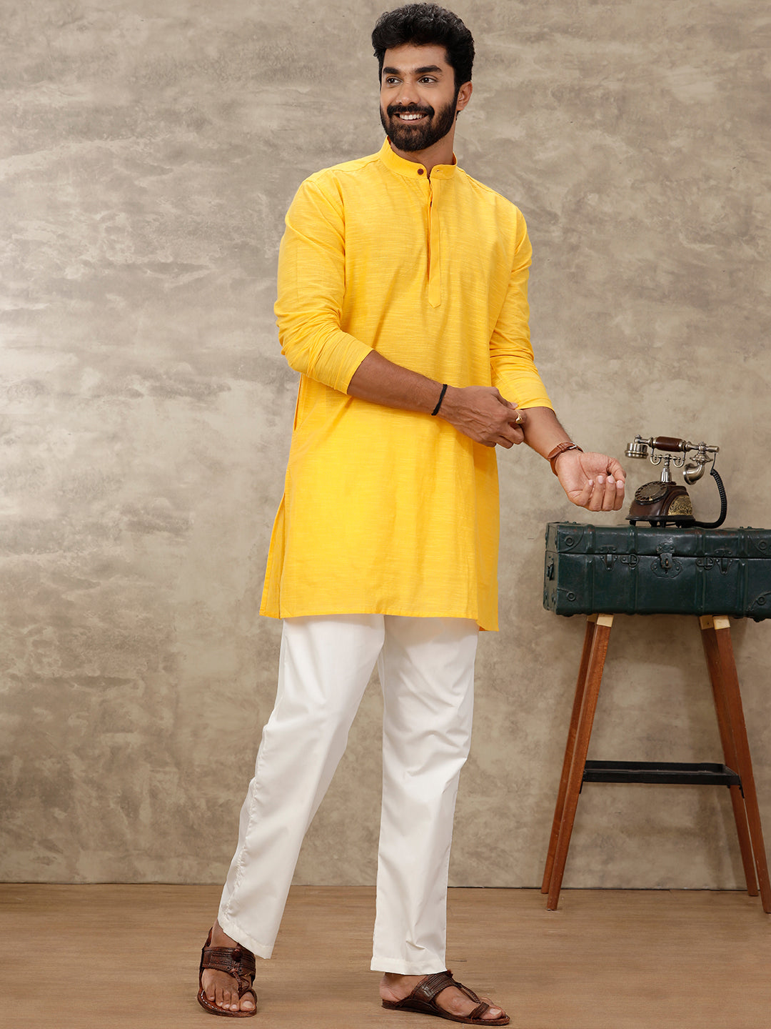 Mens Medium Length Pocket Kurta Orangy Yellow Y15