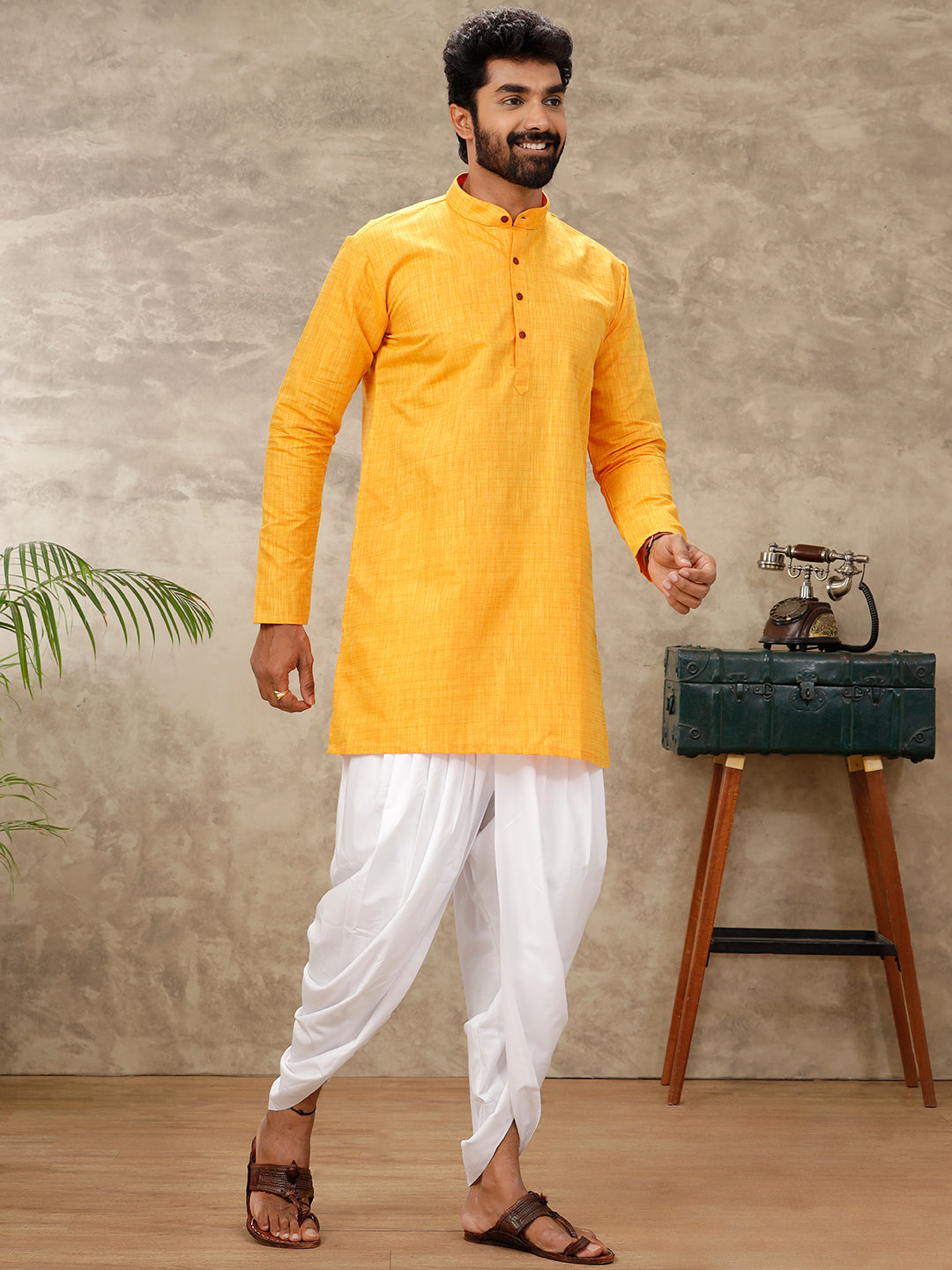 Men Cotton Full Sleeves Yellow Medium Length Pocket Kurta FS1