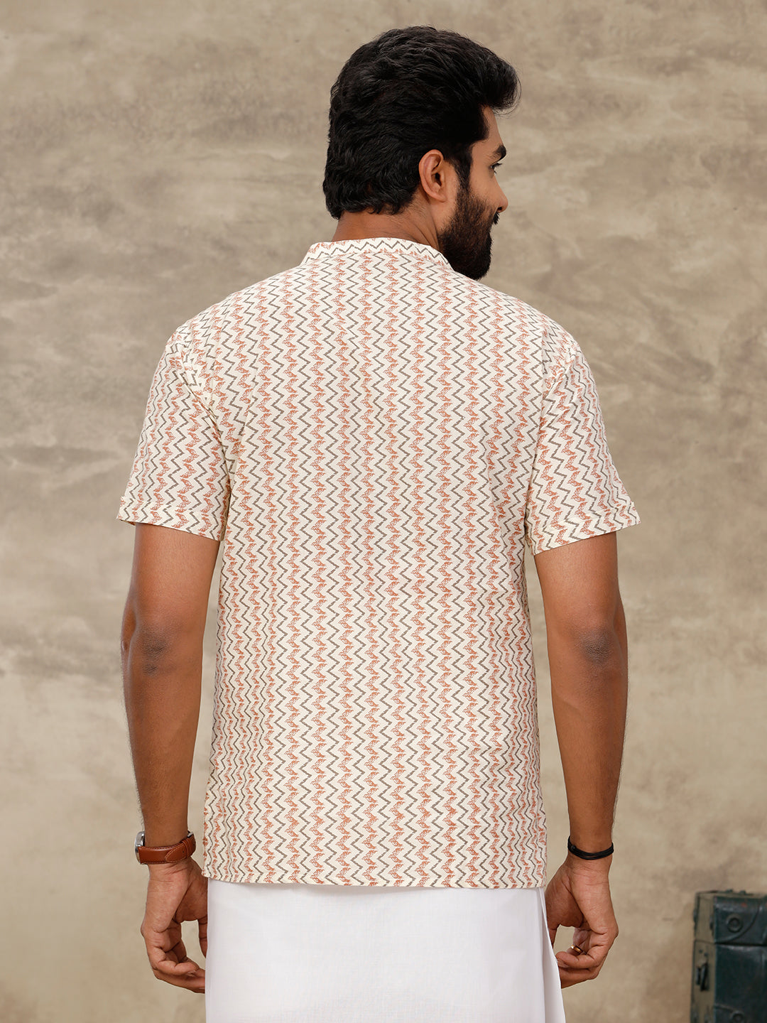 Men Short Length Pocket Kurta Cream OC18