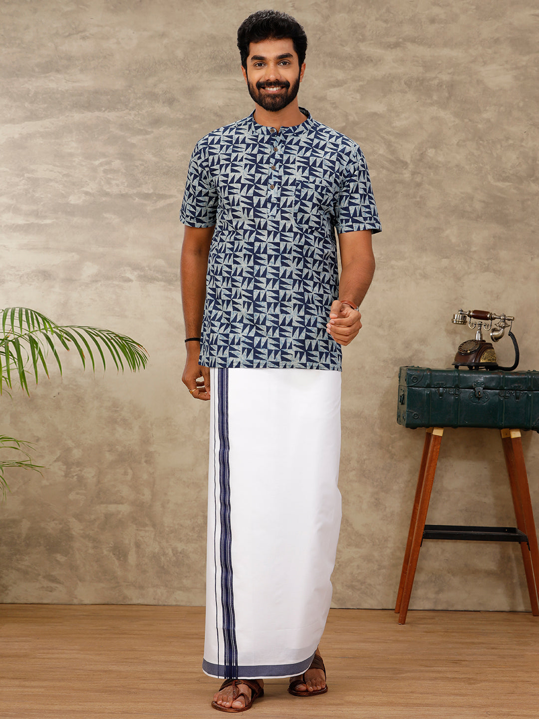 Men Short Length Pocket Kurta Navy OC16