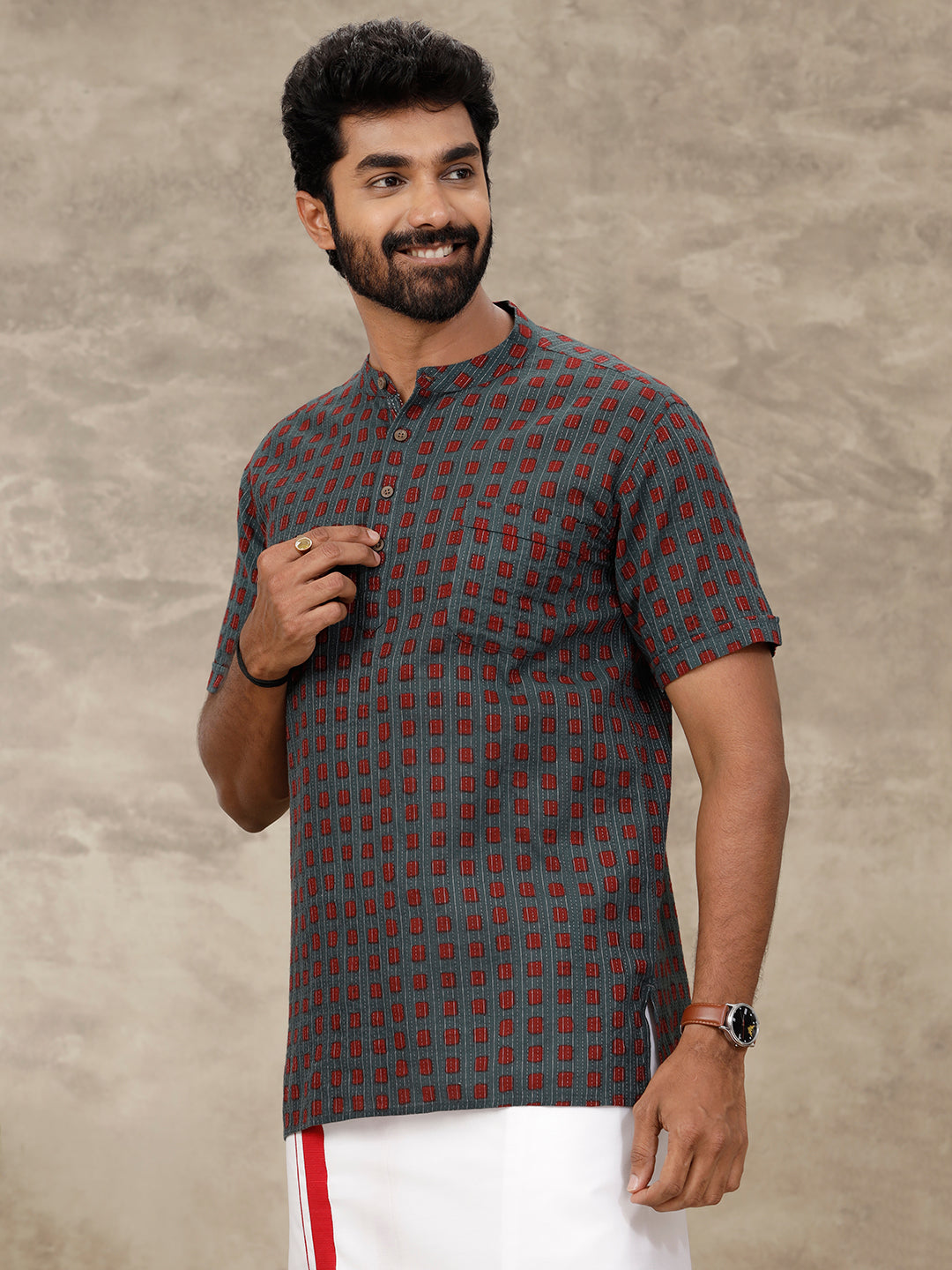 Mens Short Length Pocket Kurta Greenish Red OC1