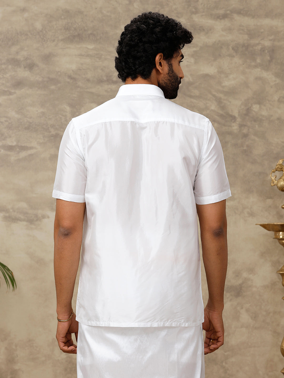 Men Silk White Half Sleeves Shirt