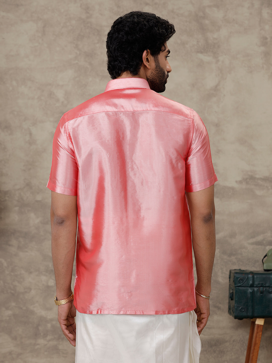 Men Silk Feel Pink Colour Half Sleeves Shirt SFC02