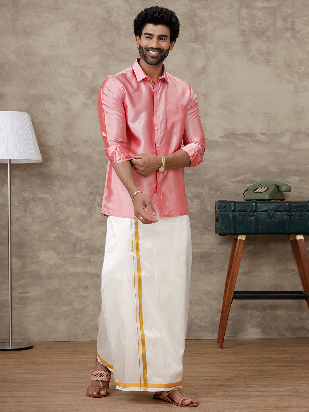 Men Silk Feel Pink Colour Shirt SFC02