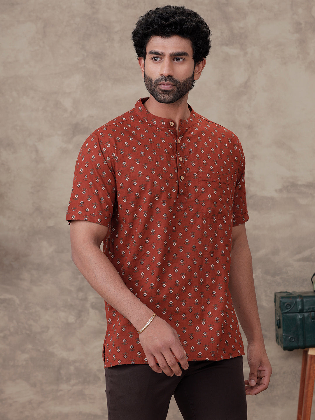 Men Short Length Pocket Kurta Red Floral OD1